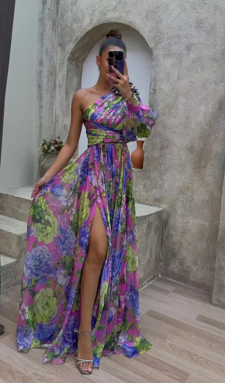 Rochelle™ | Long dress with elegant flow and long sleeves