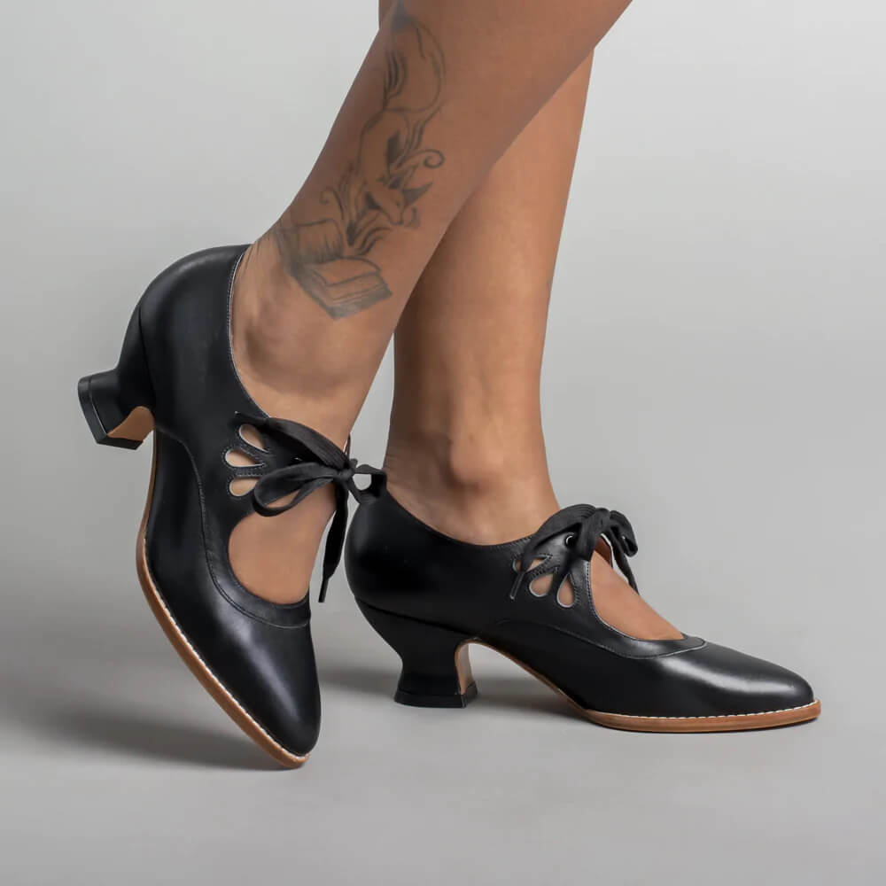 Amelia™ | Vintage Pin-Up Heels