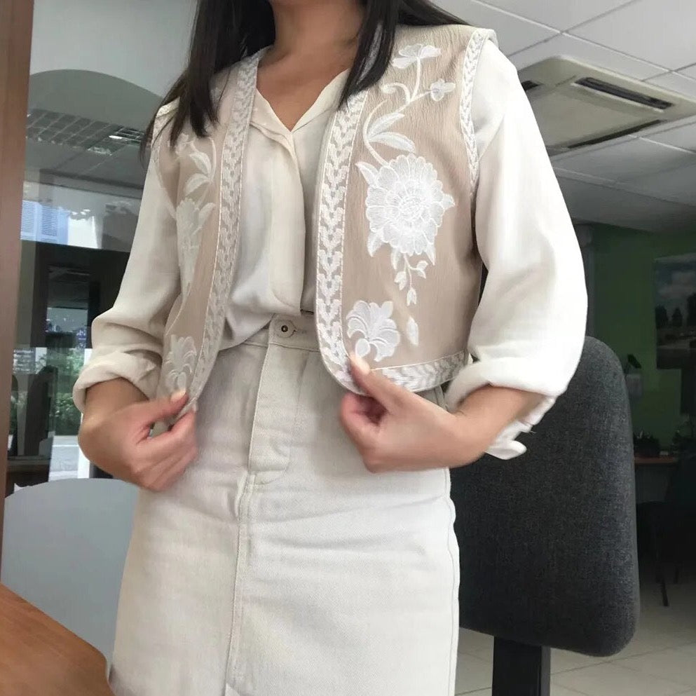 Vivienne™ | Vintage Embroidered Boho Vest