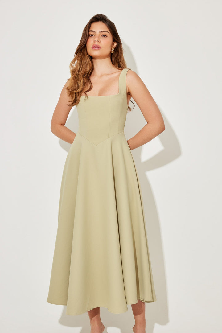 Angela™ | Timeless Flowy Midi Dress