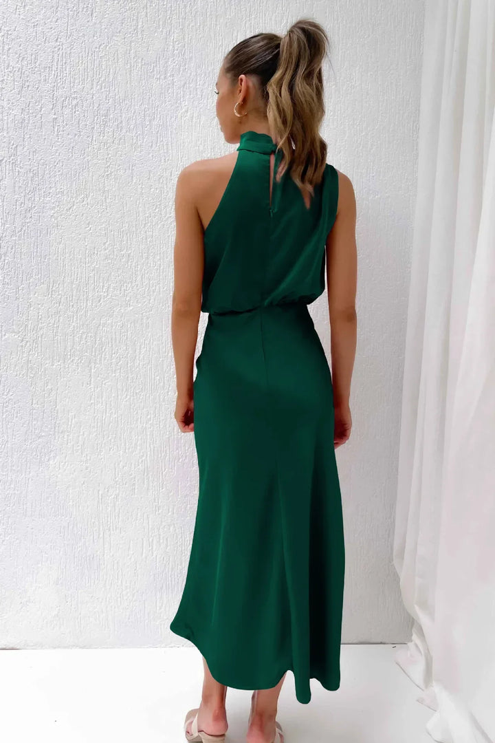 Mariana™ | Elegant Halter Evening Dress