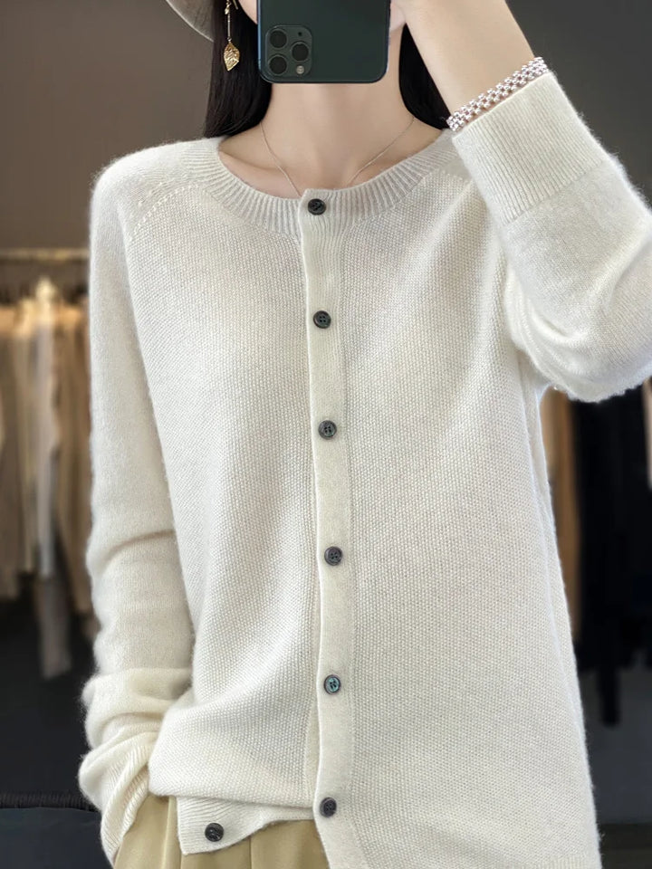 Vera™ | Buttoned Cardigan