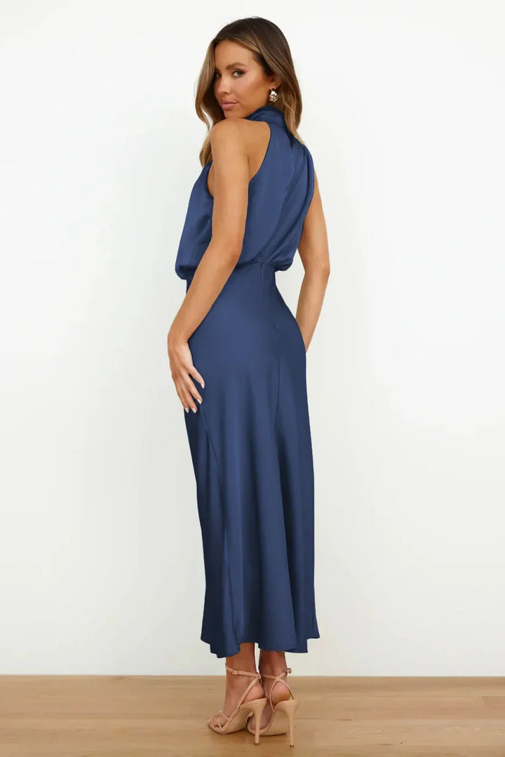 Mariana™ | Elegant Halter Evening Dress