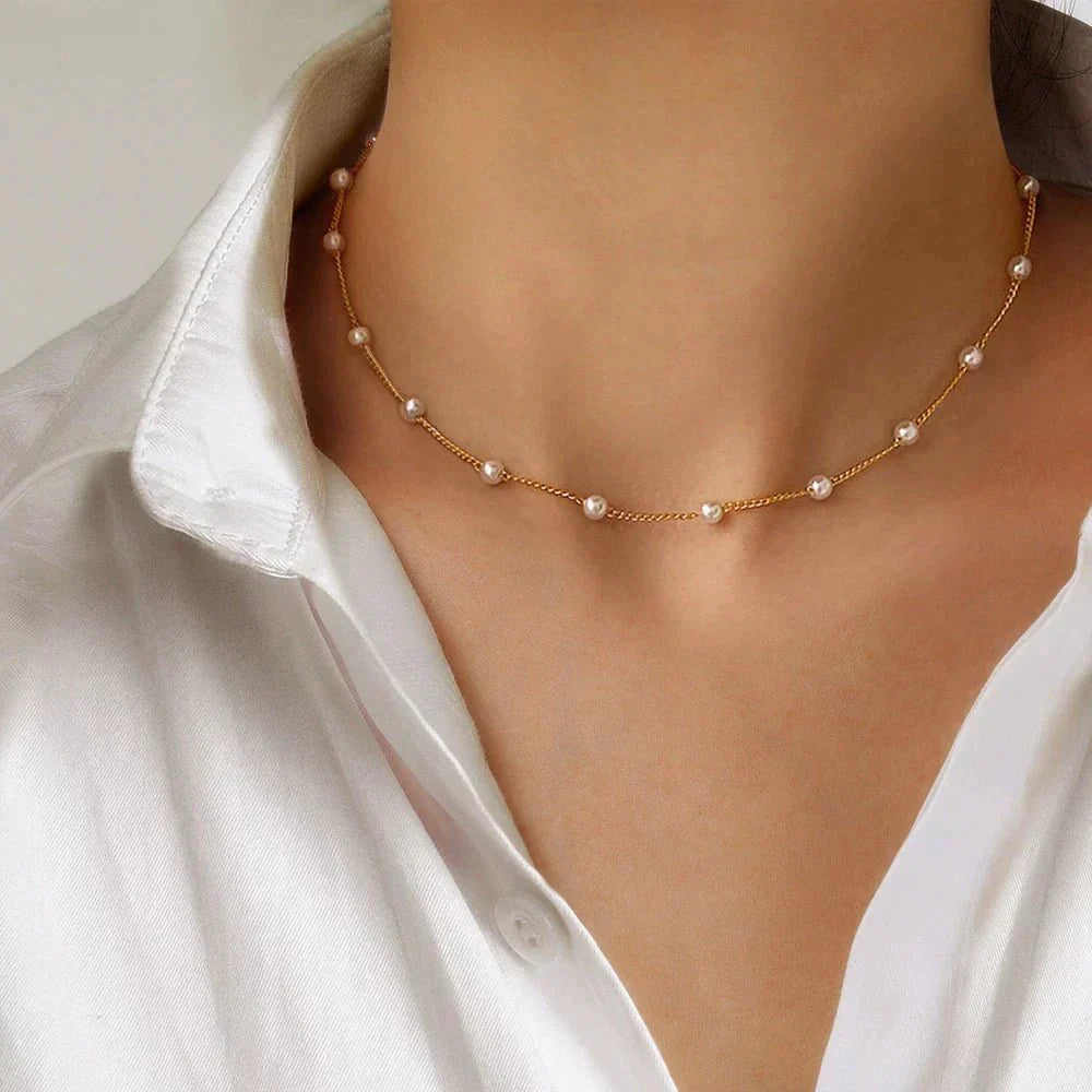 Lustra™ | Gold Pearl Necklace